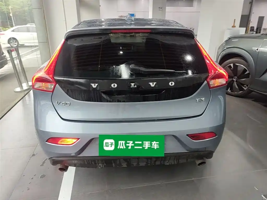Volvo V40 2019 2019 T3 Momentum