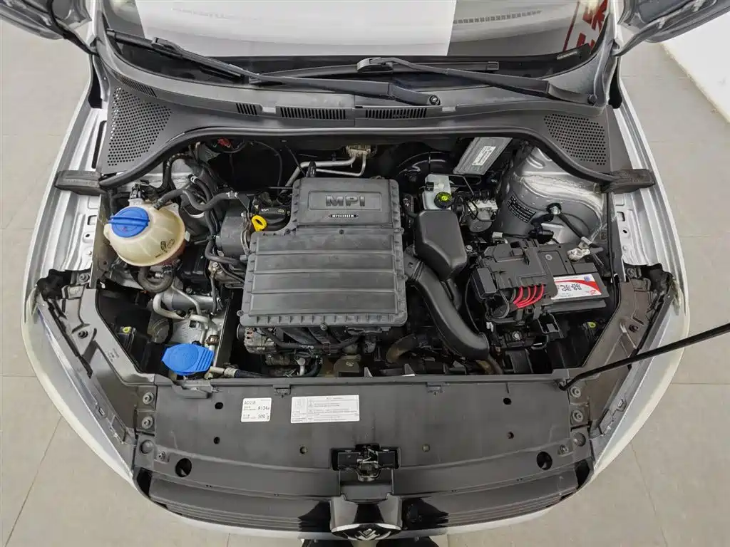Volkswagen Jetta 2015 1.6L Manual Trend фото 6