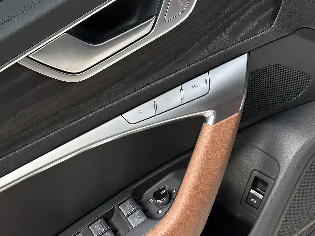 Audi A6L 2024 45 TFSI quattro Premium Elegance фото 15