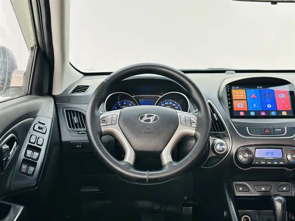 Hyundai Beijing Hyundai ix35 2013 2.0L Auto 2WD Smart GLS China IV фото 17