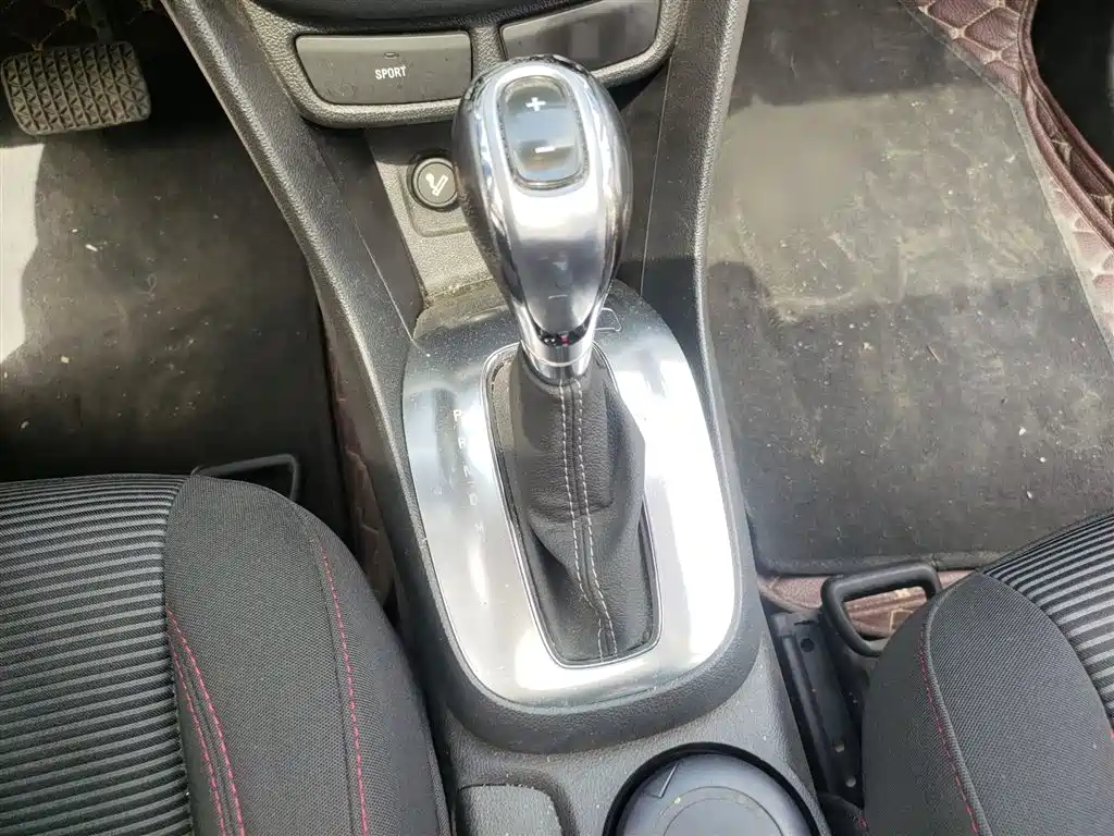 Buick Encore 2015 1.4T Automatic 2WD Urban Elite фото 7