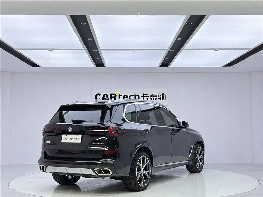 BMW X5 2023 xDrive 30Li Premium M Sport Package фото 5