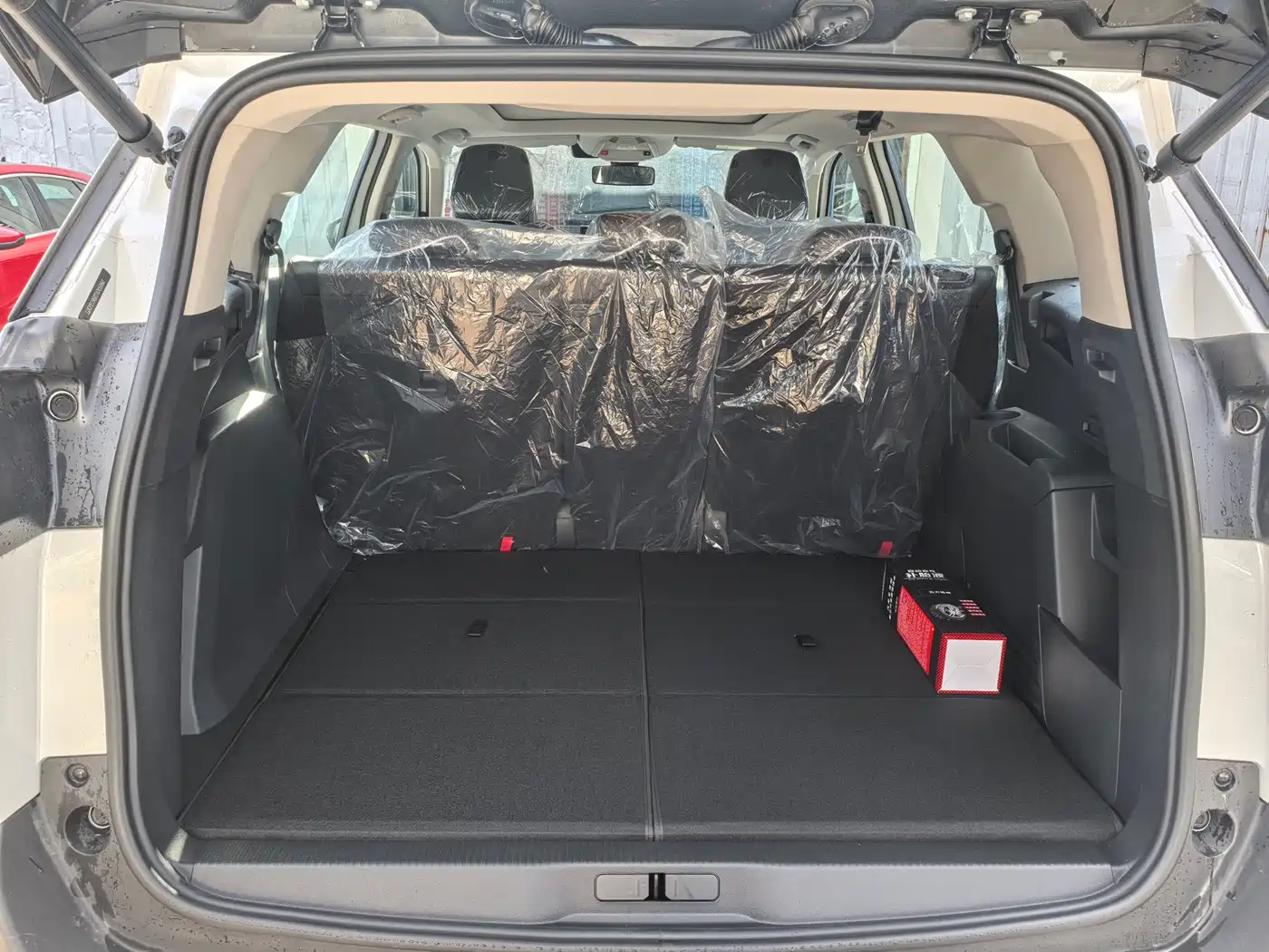 Peugeot 5008 фото 23