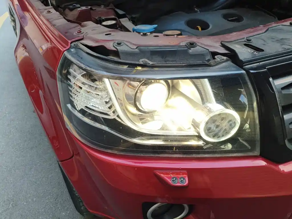 Land Rover Freelander 2 2014 2014 2.0T Si4 SE Gasoline Edition