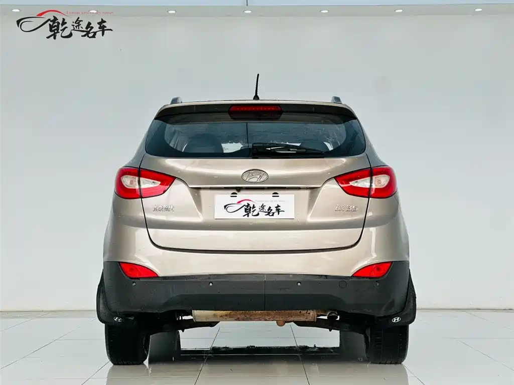 Hyundai Beijing Hyundai ix35 2013 2.0L Auto 2WD Smart GLS China IV фото 6