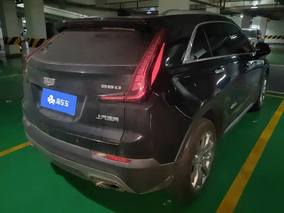 Cadillac XT4 2020 28T FWD Leading Trim фото 3