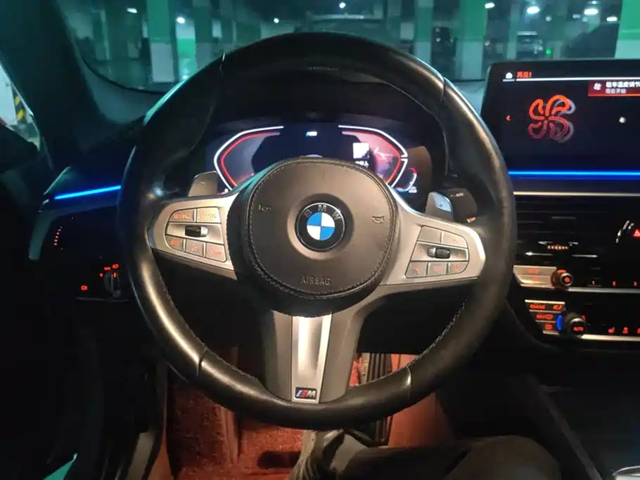 BMW 5 Series 2023 530Li Leading M Sport Package фото 15