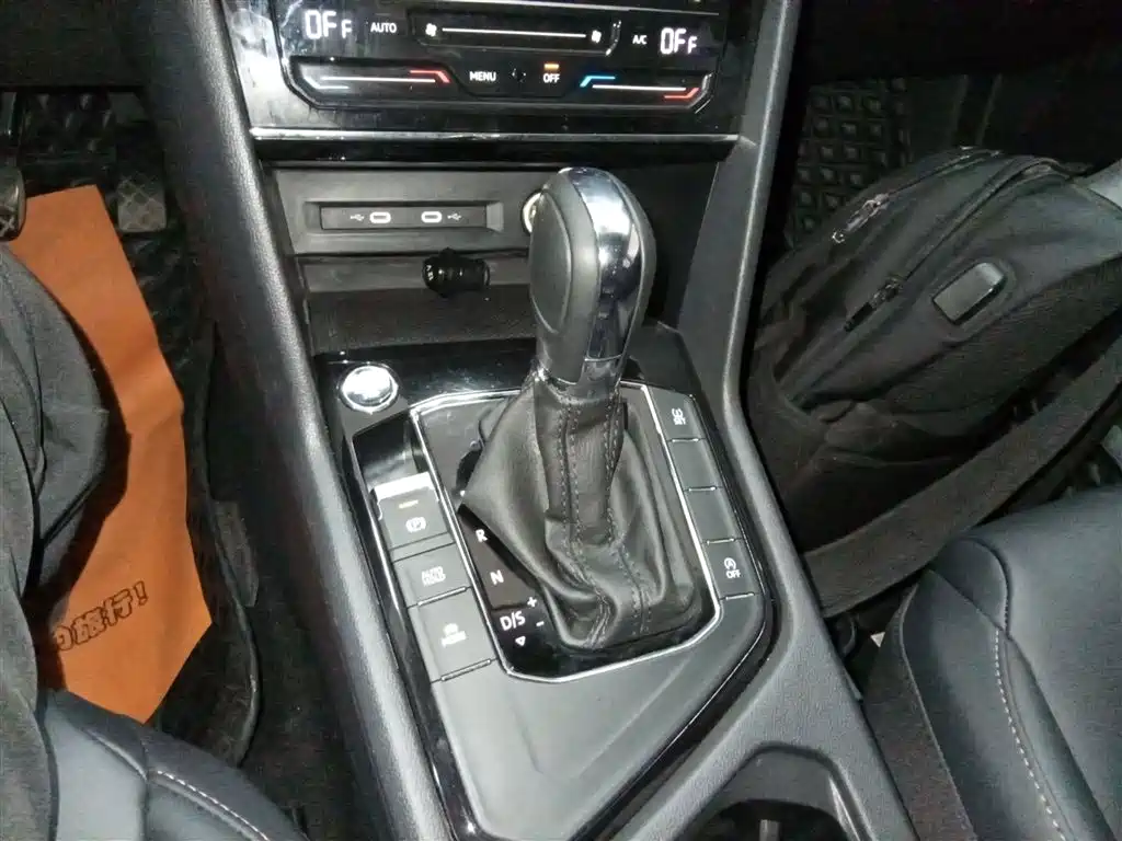 Volkswagen Tharu 2021 280TSI 2WD Luxury Plus фото 10