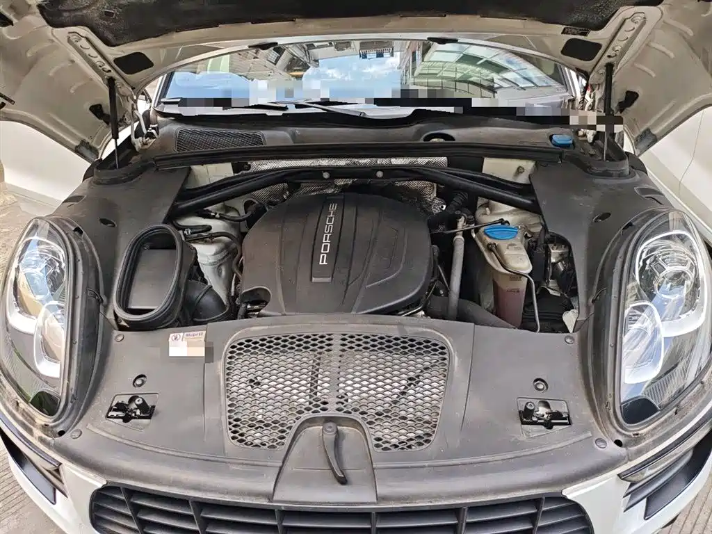 Porsche Macan 2017 Macan 2.0T фото 21