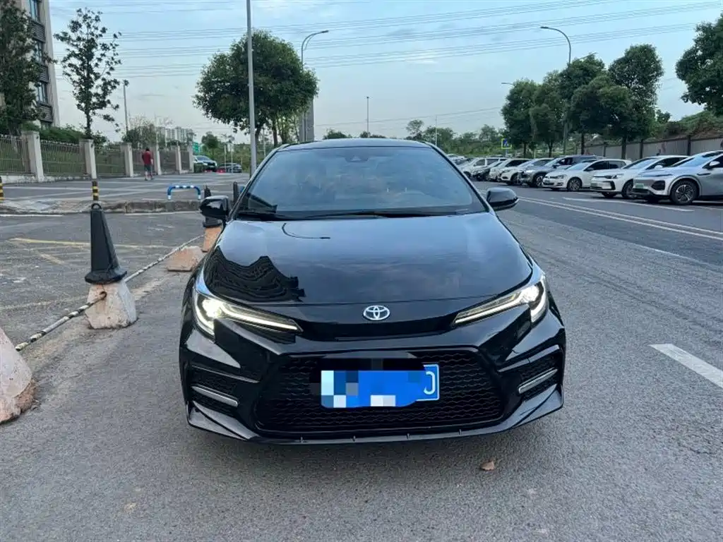Toyota Levin 2022 Dual Engine 1.8H E-CVT Sport Edition фото 2