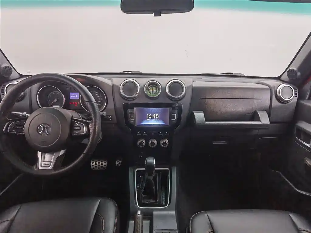 BAIC ORV Beijing Offroad BJ40 2016 Model 40L 2.3T Automatic 2WD Premium фото 5