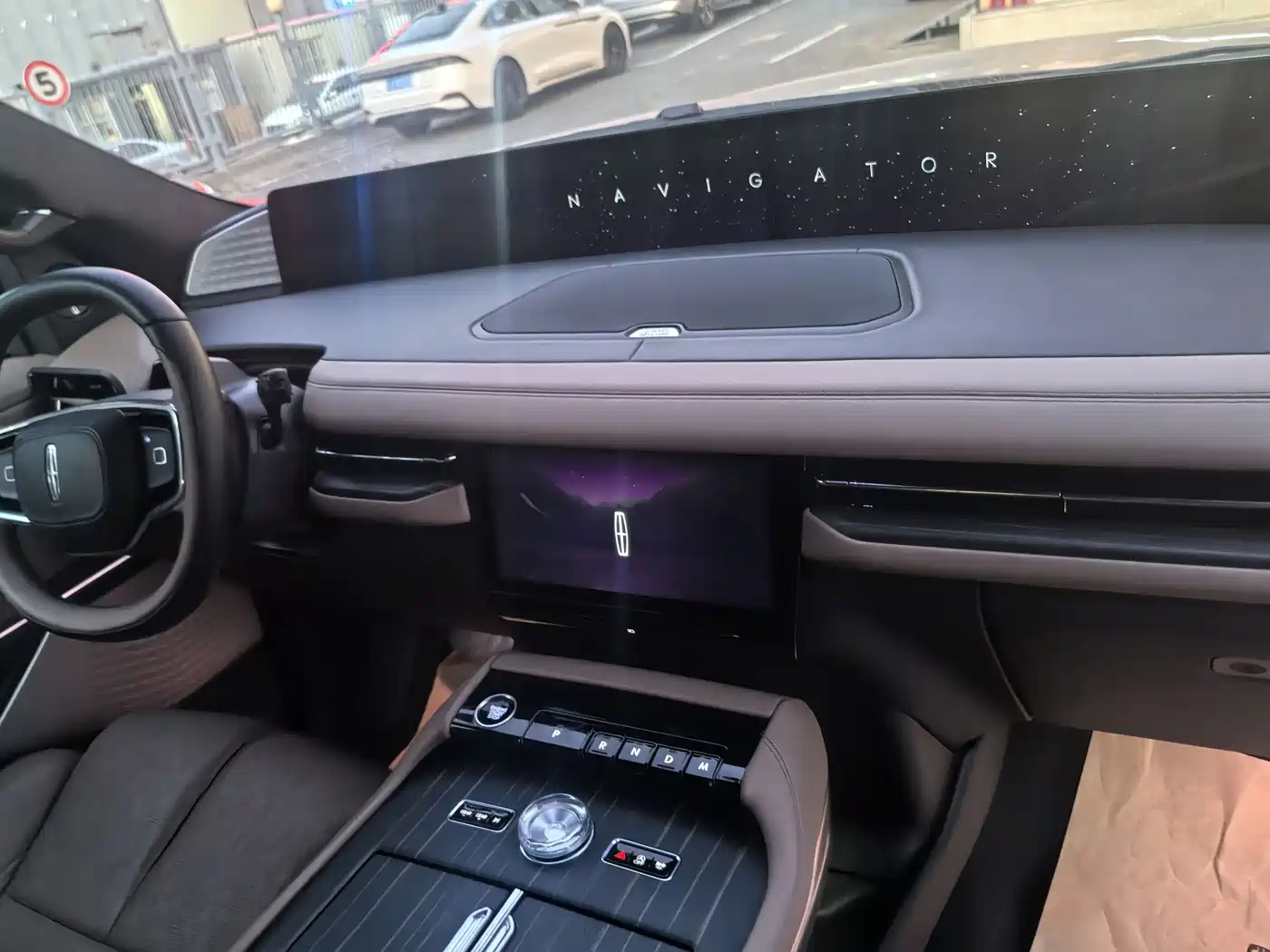Lincoln Navigator 2025 2025 3.5T Presidential Edition