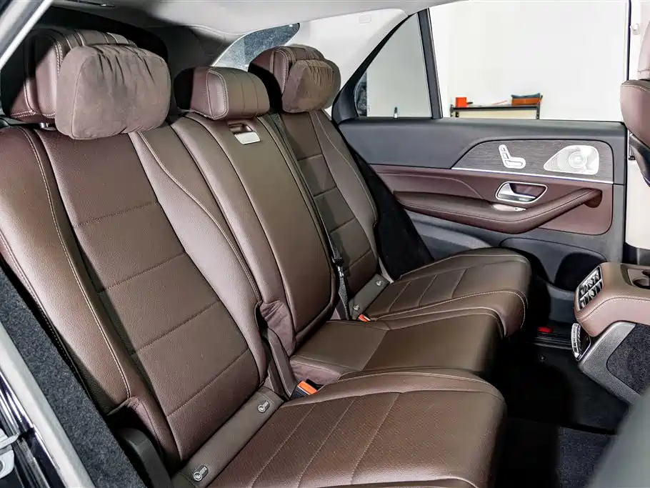 Mercedes-Benz GLE 2023 GLE 450 4MATIC Luxury фото 24