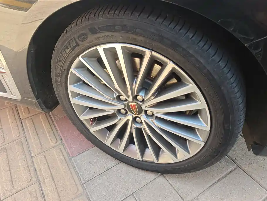 Hongqi H9 2020 2.0T Smart Connection Qi Xiang Edition фото 6