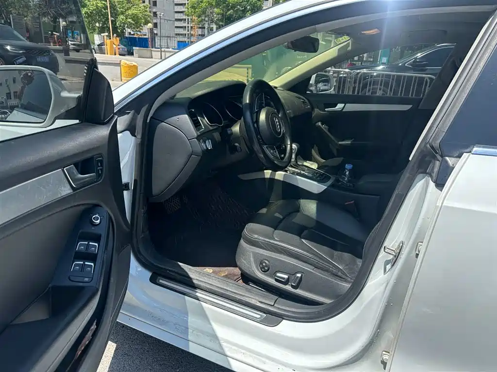 Audi A5 (Import) 2013 Sportback 40 TFSI фото 7
