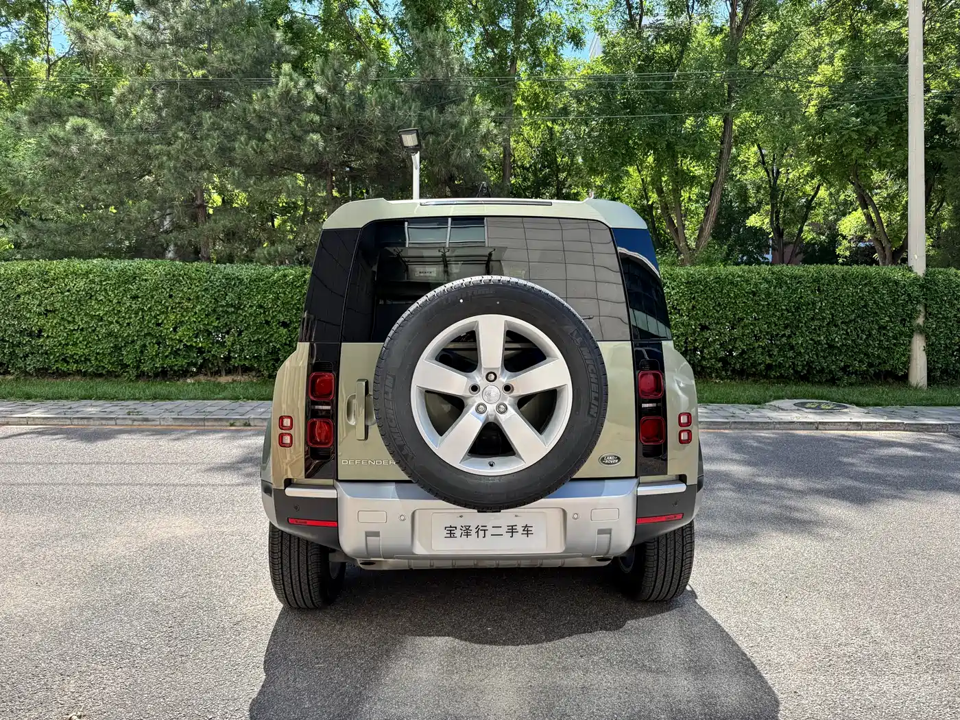 Land Rover Defender 2024 90 3.0T P400 HSE фото 4