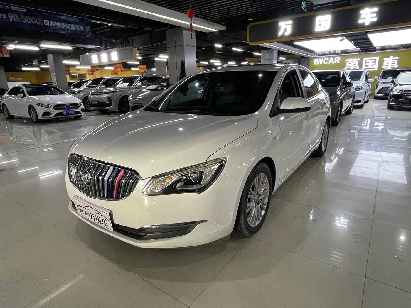 Buick Excelle 2016 15N Automatic Elite фото 2