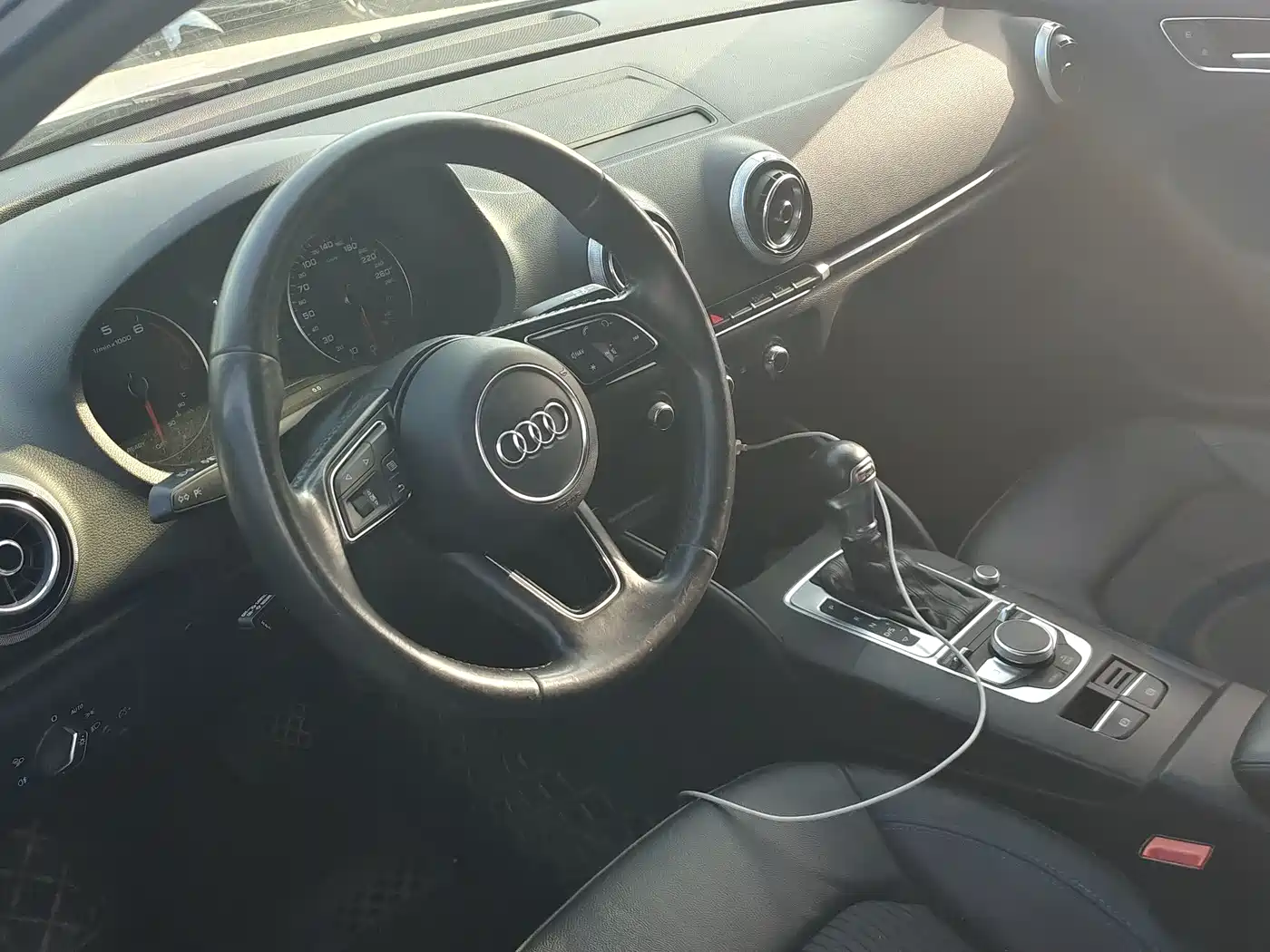 Audi A3 2017 Sportback 35 TFSI Fashion фото 4