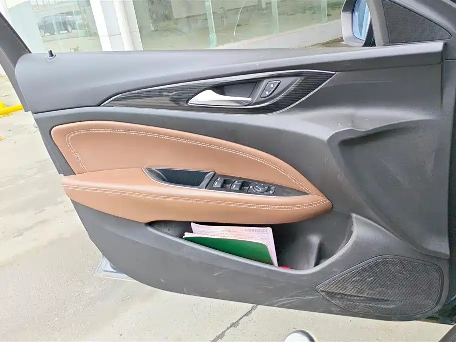 Buick Regal 2019 Facelift 20T Luxury Model China VI фото 7