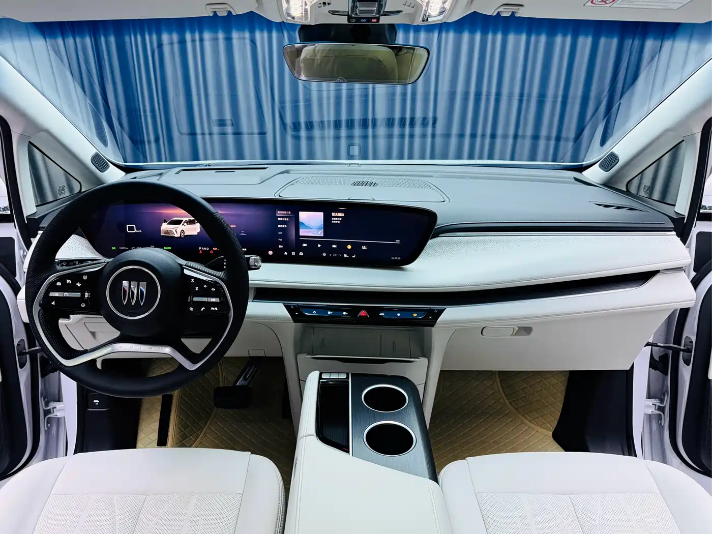 BUICK GL8 NEW ENERGY