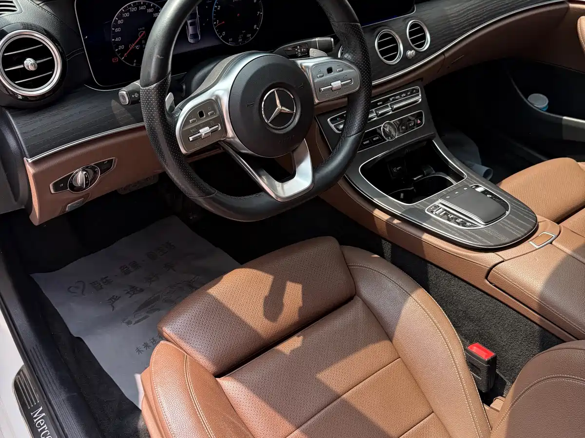Mercedes-Benz E-Class 2020 Model E 260 L Sport фото 5