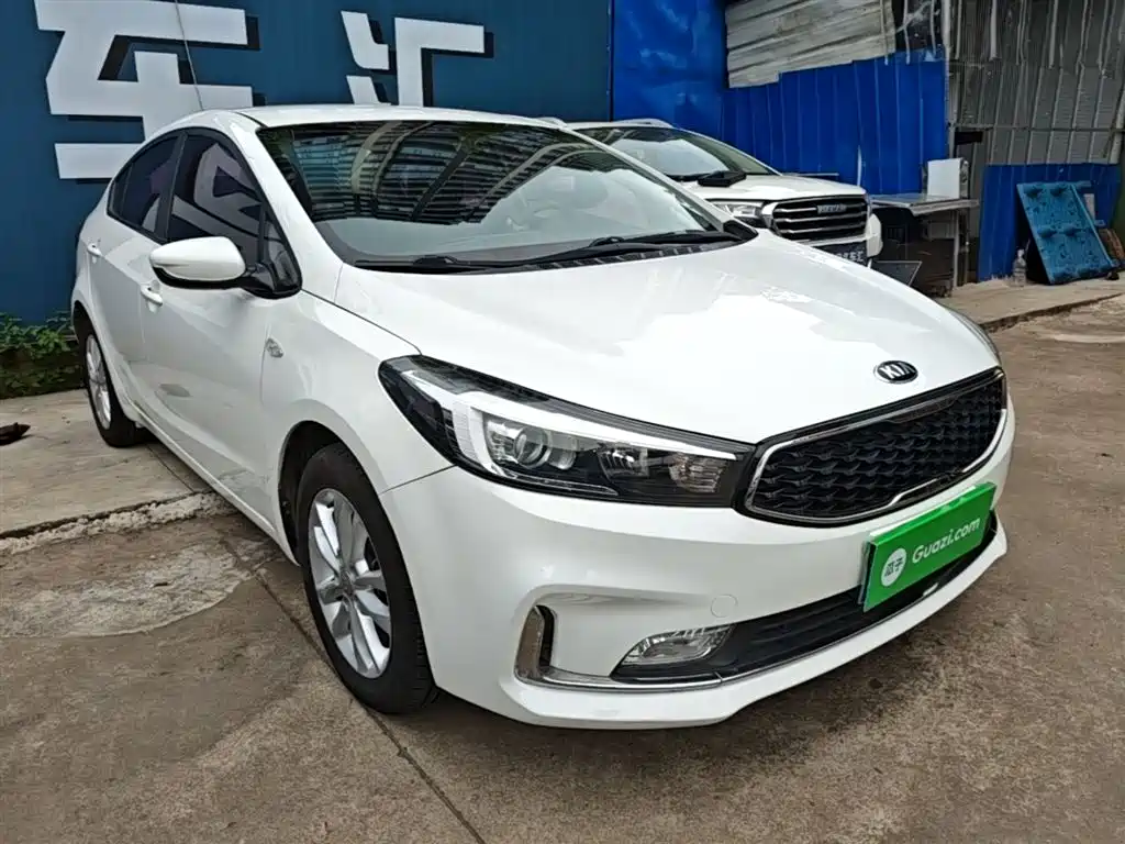 KIA K3