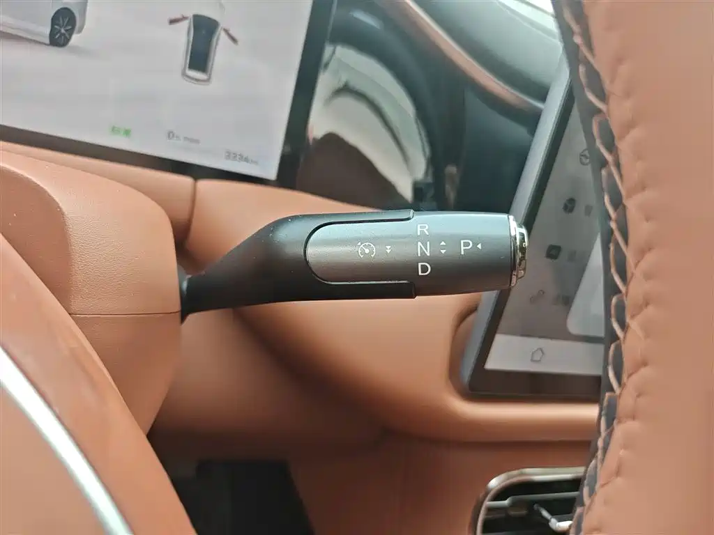 GAC Trumpchi Trumpchi Vision S9 2025 1.5T Hybrid Premium фото 14