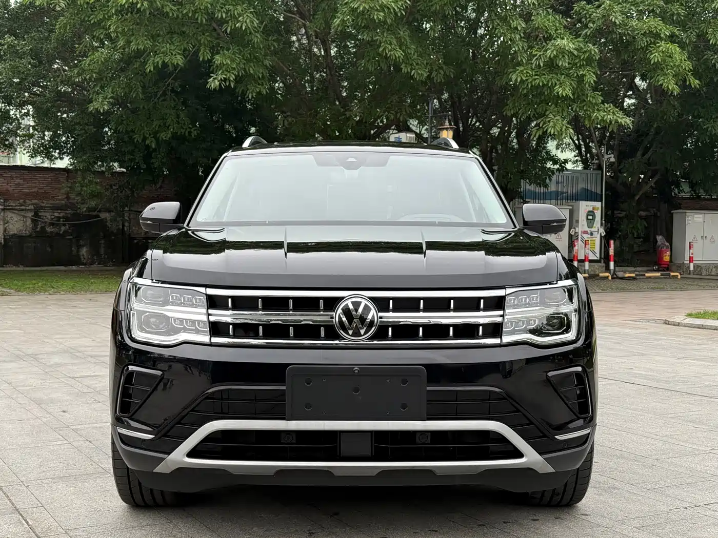 Volkswagen Teramont 2024 380TSI 4WD Dragon Auspicious Edition фото 2