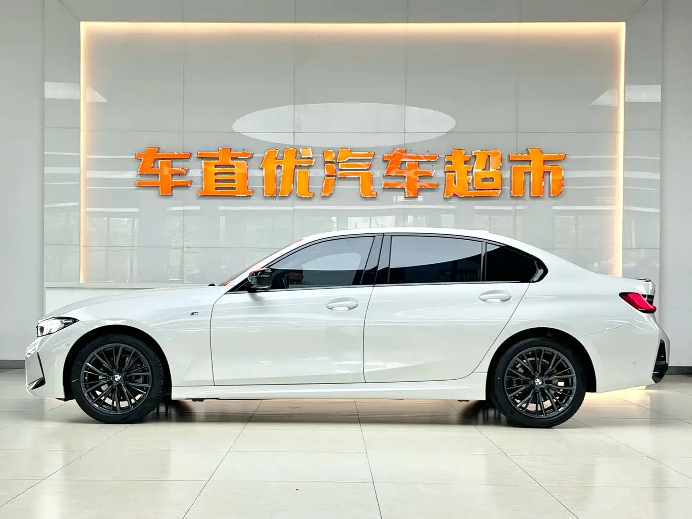 BMW 3 Series 2024 325Li M Sport Shadowline Package фото 4