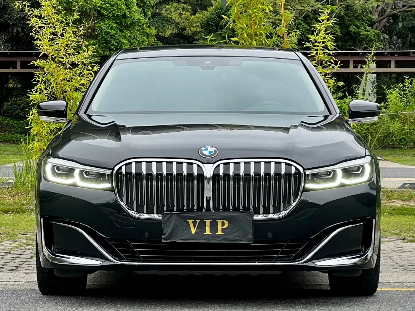 BMW 7 Series 2019 Facelift 740Li Leading Luxury Package фото 2