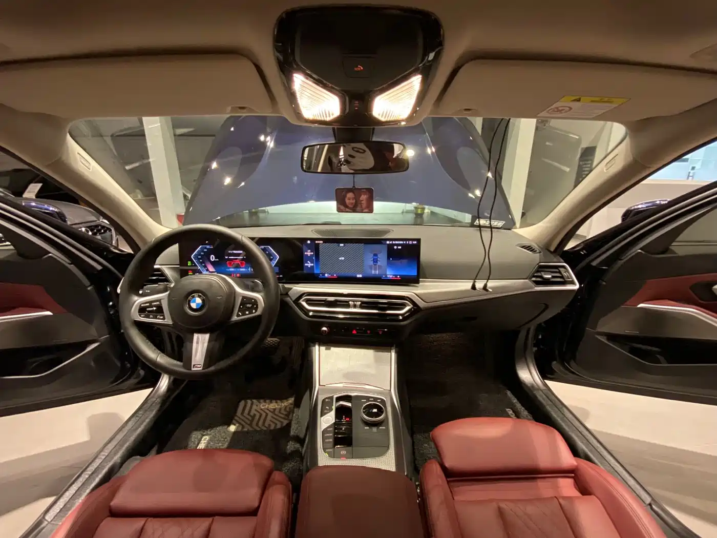 BMW 3 Series 2023 320Li M Sport Package фото 15