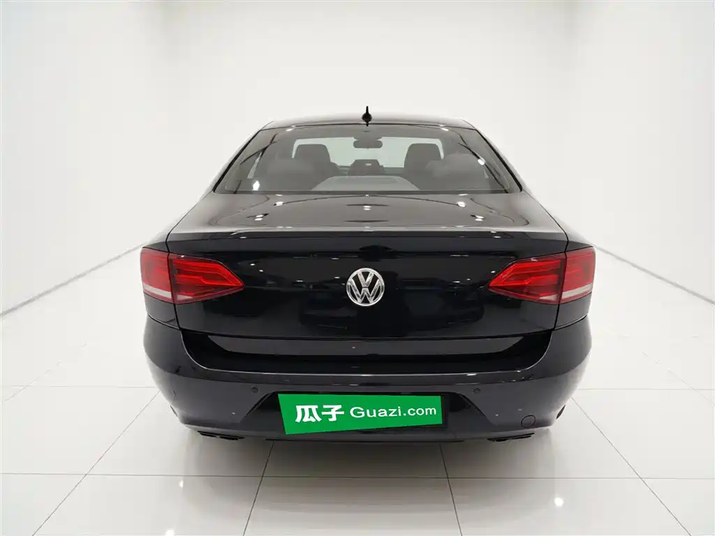 Volkswagen Lamando 2017 230TSI DSG Trend Edition фото 6