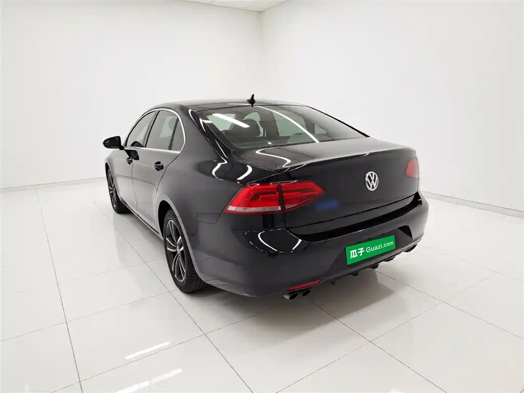 Volkswagen Lamando 2017 230TSI DSG Trend Edition фото 5