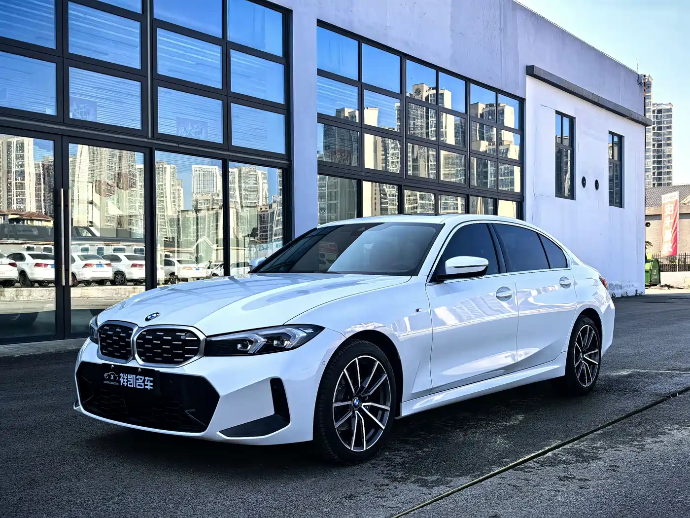 BMW 3 Series 2025 325Li M Sport Package