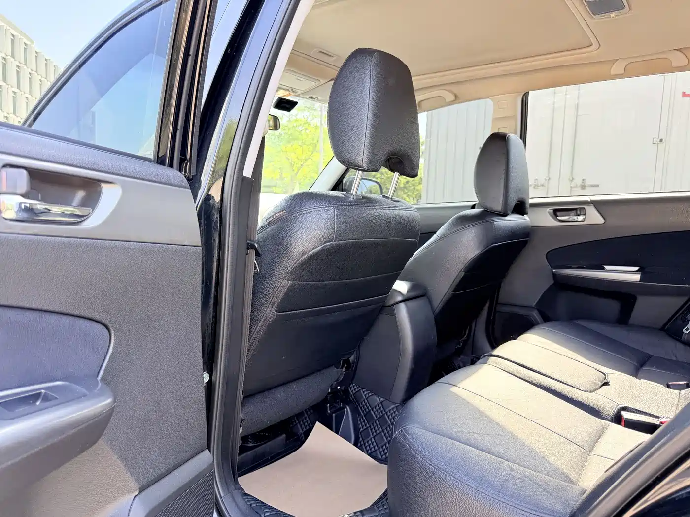 Subaru Forester 2012 Classic 2.5XS Auto Sport Navigation Edition фото 16