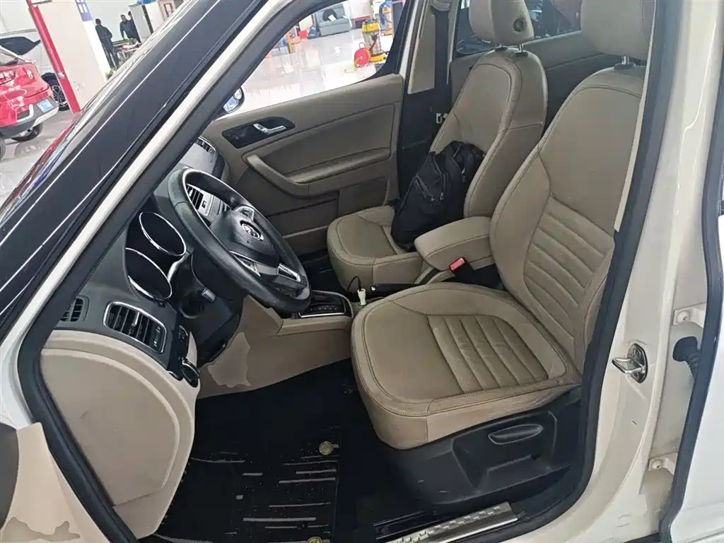 Škoda Yeti 2016 1.4TSI DSG Pioneer Edition фото 7