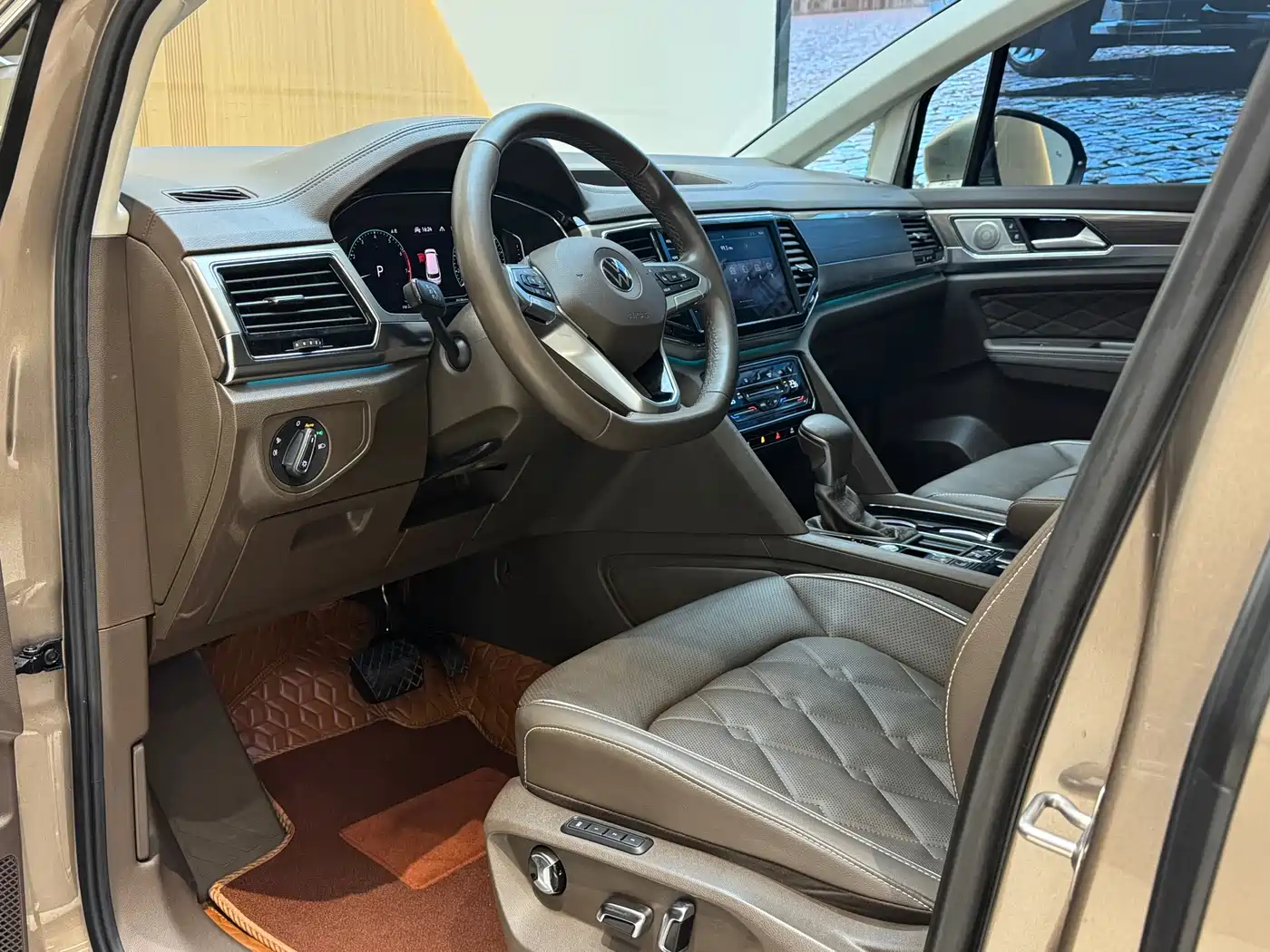Volkswagen Viloran 2020 380TSI Flagship Edition фото 9