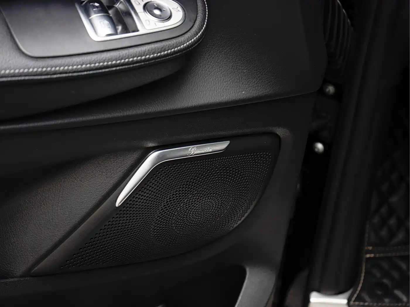 Mercedes-Benz V-Class 2020 V 260 Luxury Edition фото 17