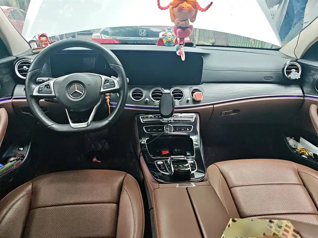 Mercedes-Benz E-Class 2016 E 300 L Sport Fashion Type фото 10