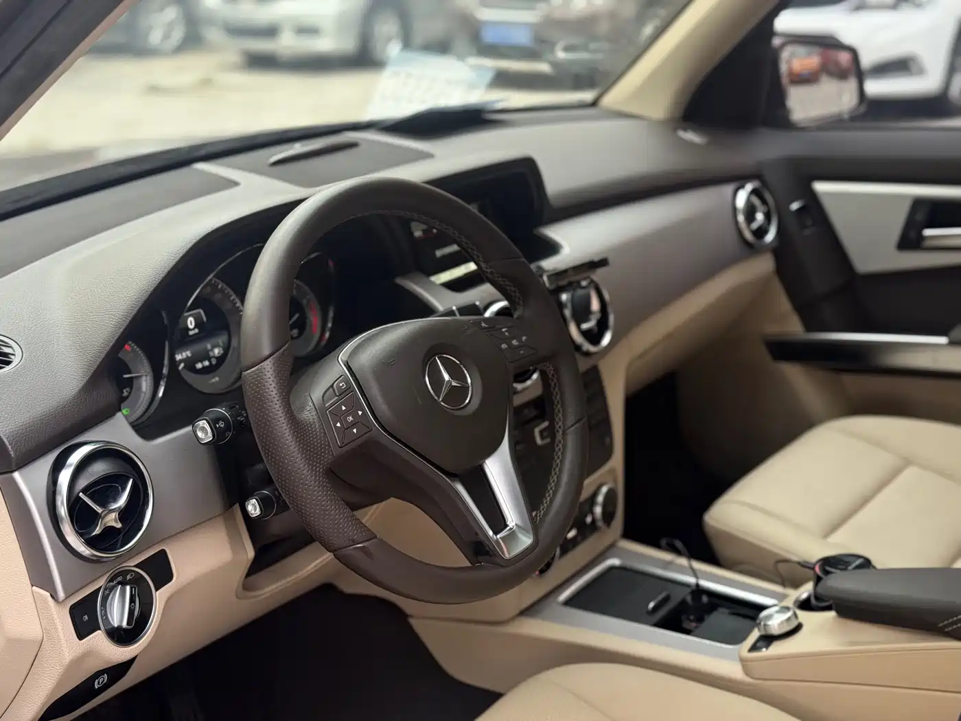 Mercedes-Benz GLK-Class 2013 Facelift GLK 300 4MATIC Fashion фото 7