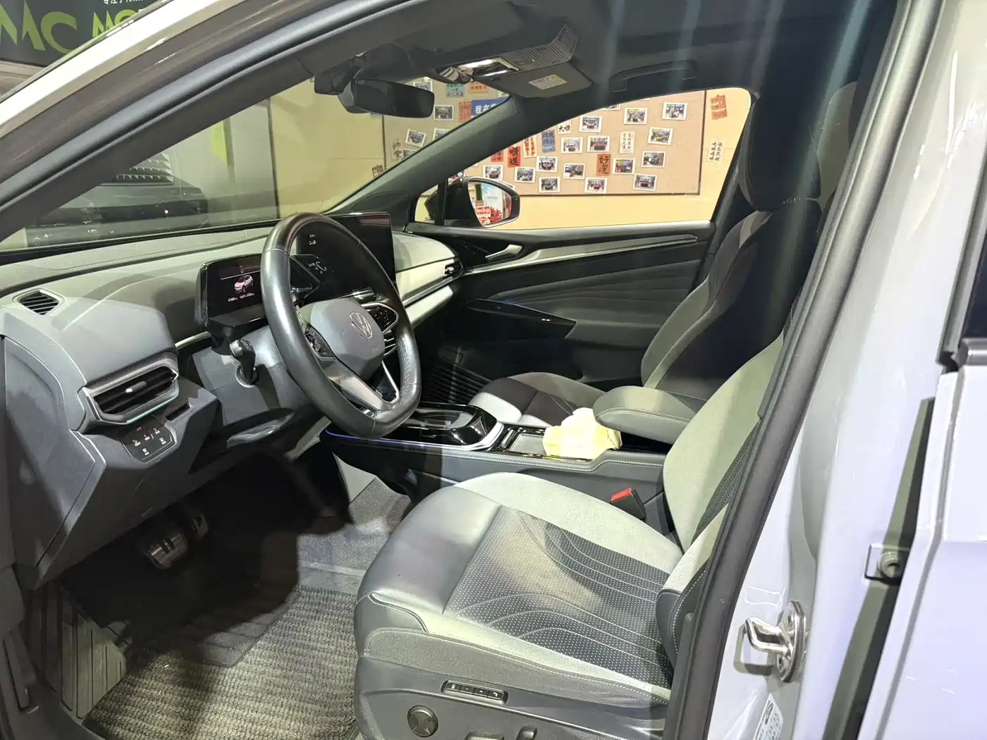 VOLKSWAGEN ID.4 CROZZ