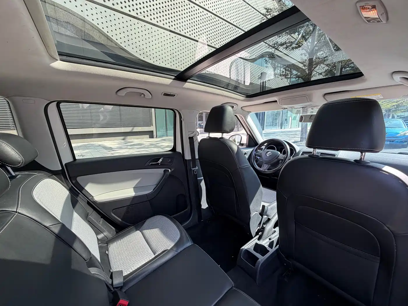 Škoda Yeti 2017 TSI280 DSG Advance фото 14
