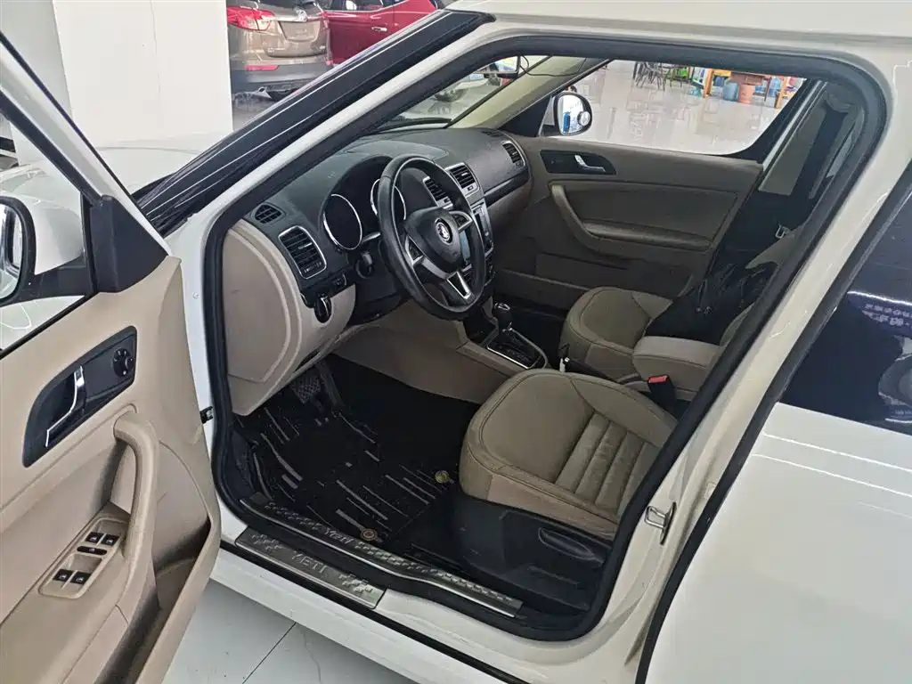 Škoda Yeti 2016 1.4TSI DSG Pioneer Edition фото 13