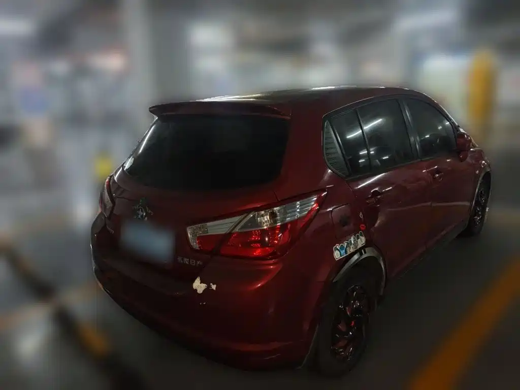 Venucia R50 2016 2015 1.6L Manual Fashion