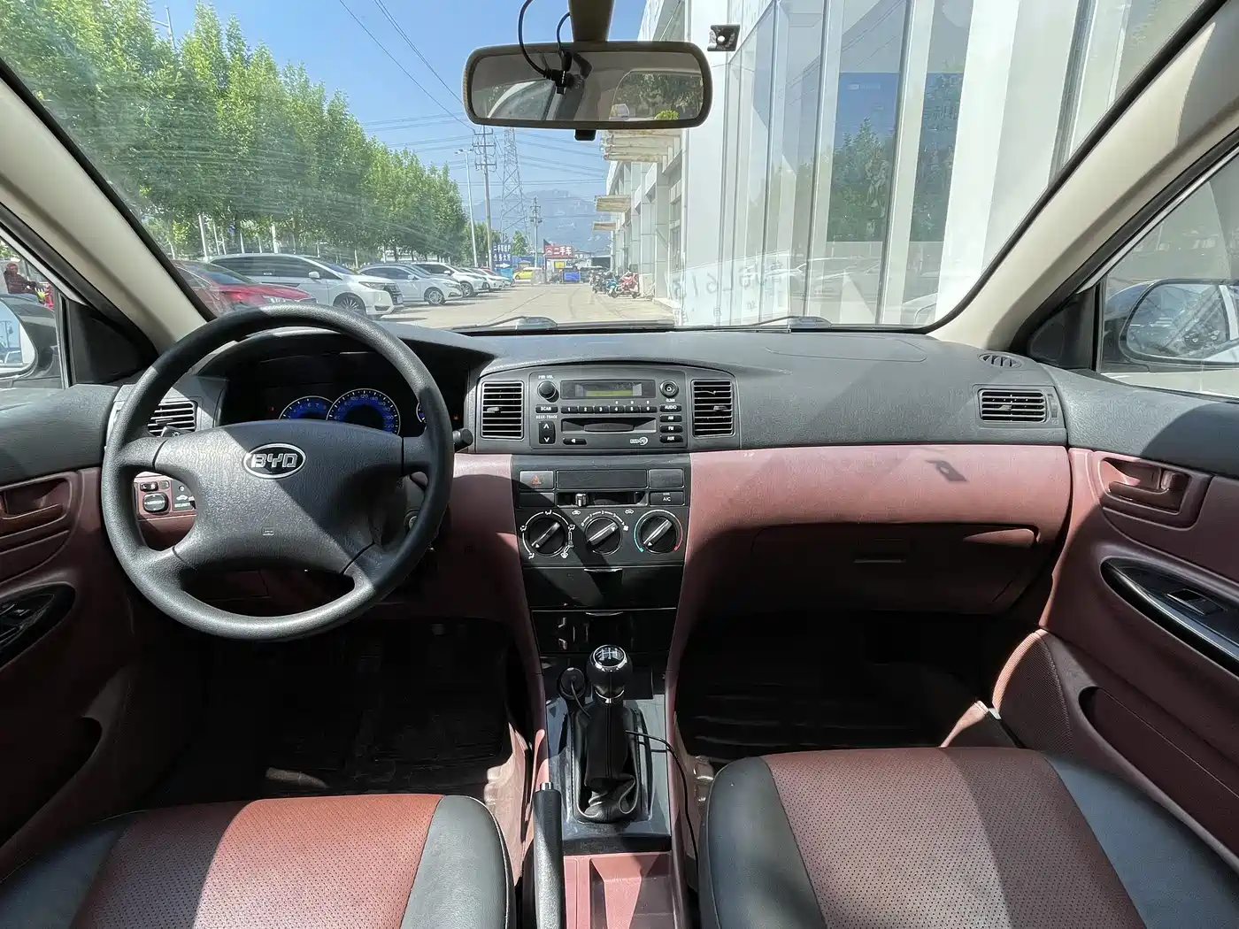 BYD F3 2013 Energy-saving Edition 1.5L Manual Comfort фото 8