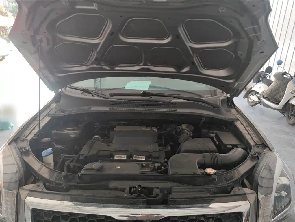 Kia Sportage 2013 2.0L Manual 2WD GL фото 16