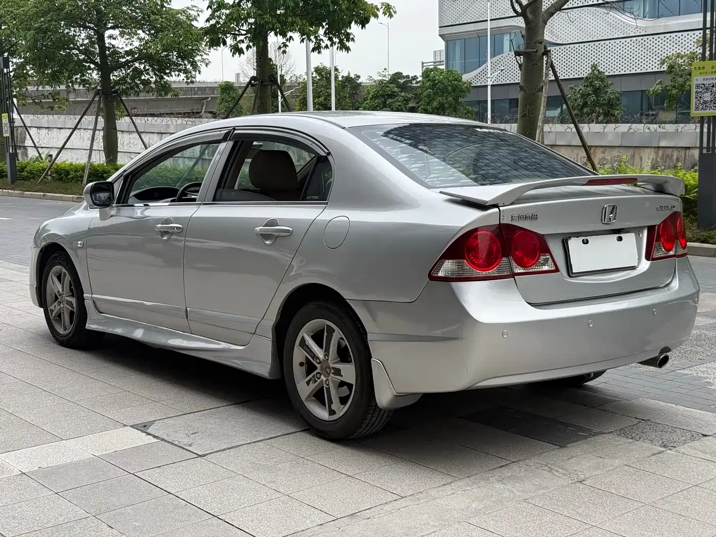 CIIMO CIIMO 2014 2012 1.8L Automatic