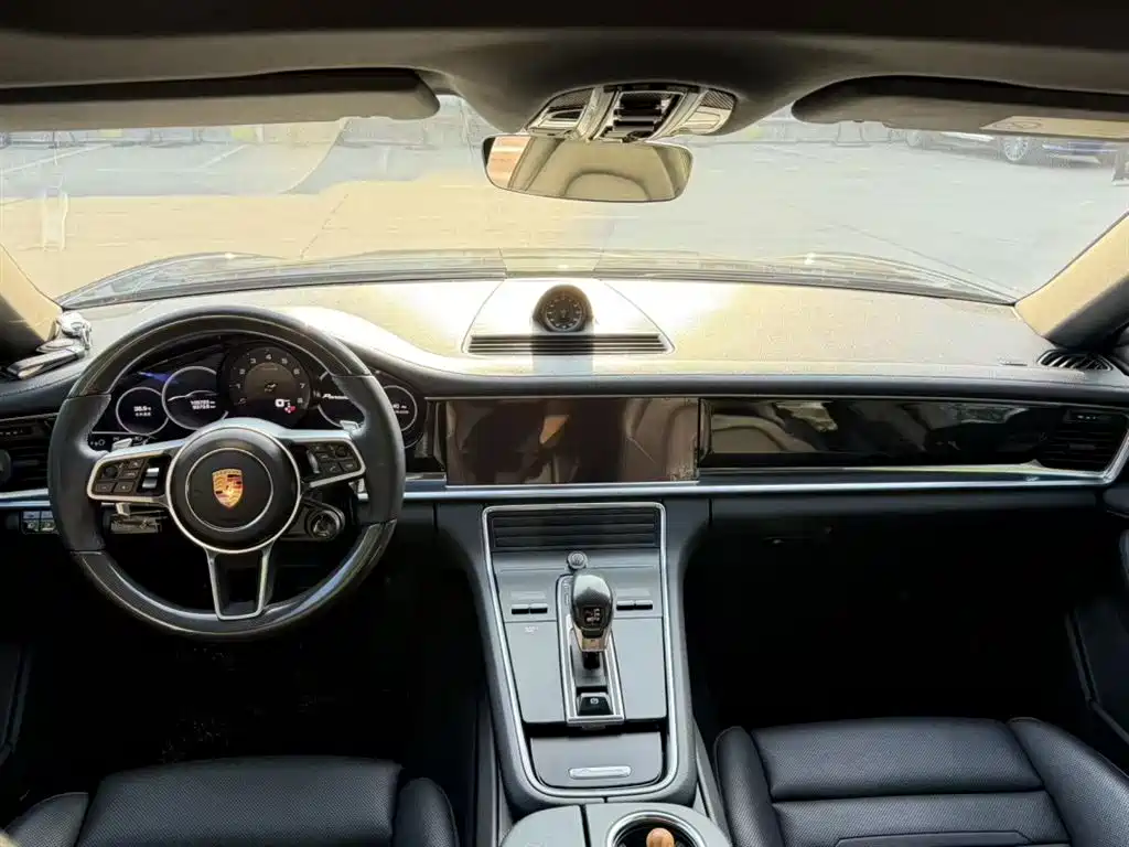 Porsche Panamera 2017 Panamera 3.0T фото 4