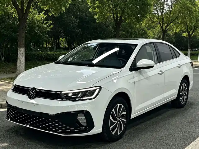 Volkswagen Lavida New Edge, 1.5L, автомат, New Wish