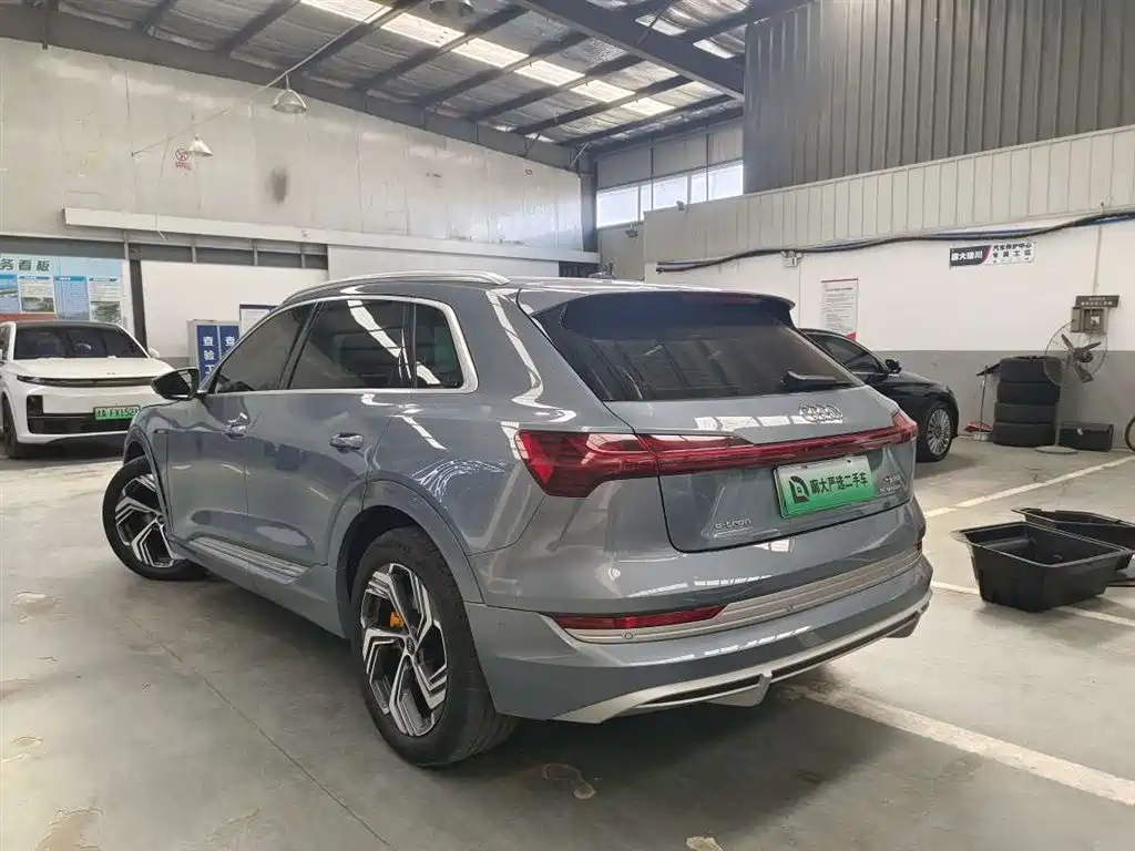 Audi e-tron 2023 2021 50 quattro Exclusive Selection